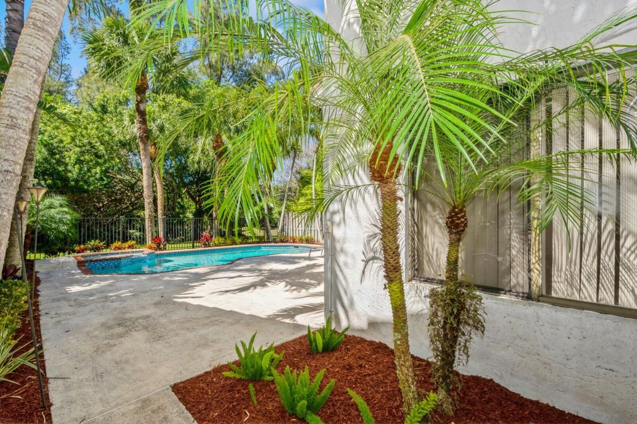 5504 Fox Hollow Drive, Boca Raton, FL 33486 Photo