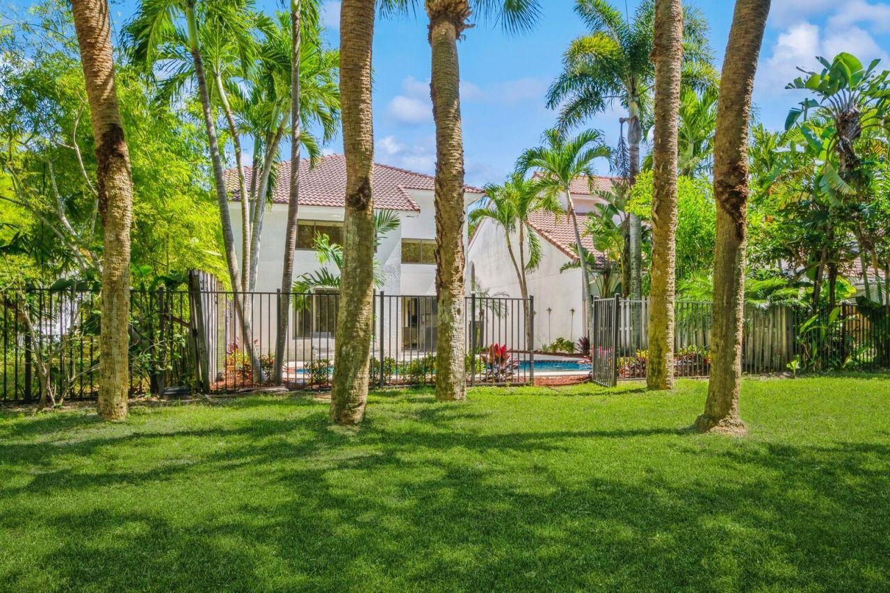 5504 Fox Hollow Drive, Boca Raton, FL 33486 Photo