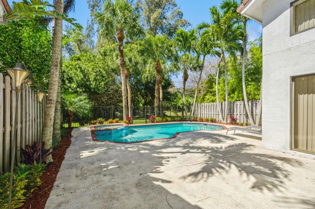 5504 Fox Hollow Drive, Boca Raton, FL 33486 Photo
