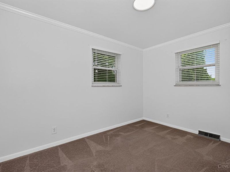 121 Biscoe Drive, Reading, OH 45215 Photo 10