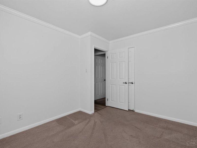 121 Biscoe Drive, Reading, OH 45215 Photo 11
