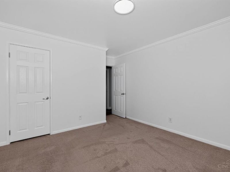 121 Biscoe Drive, Reading, OH 45215 Photo 13