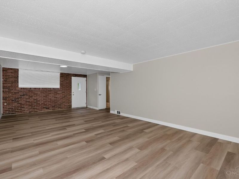 121 Biscoe Drive, Reading, OH 45215 Photo 18