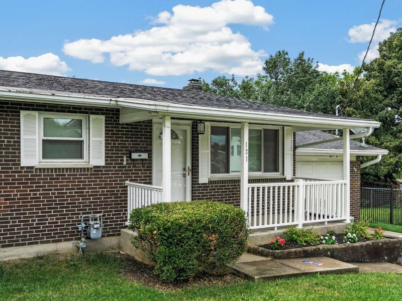 121 Biscoe Drive, Reading, OH 45215 Photo 24