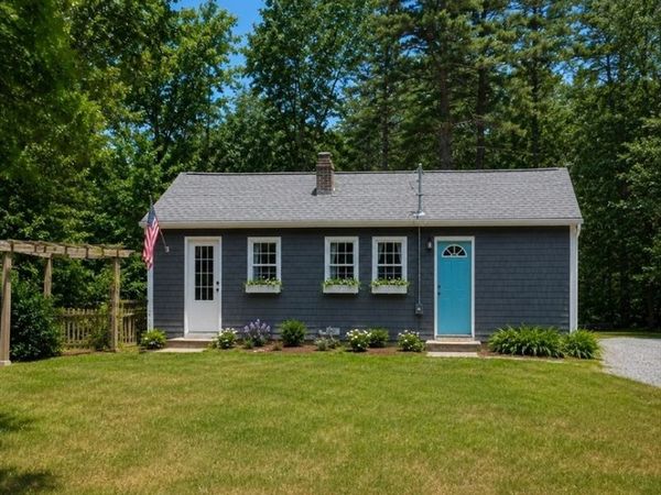 10-A Wood Rd, Acushnet, MA 02743