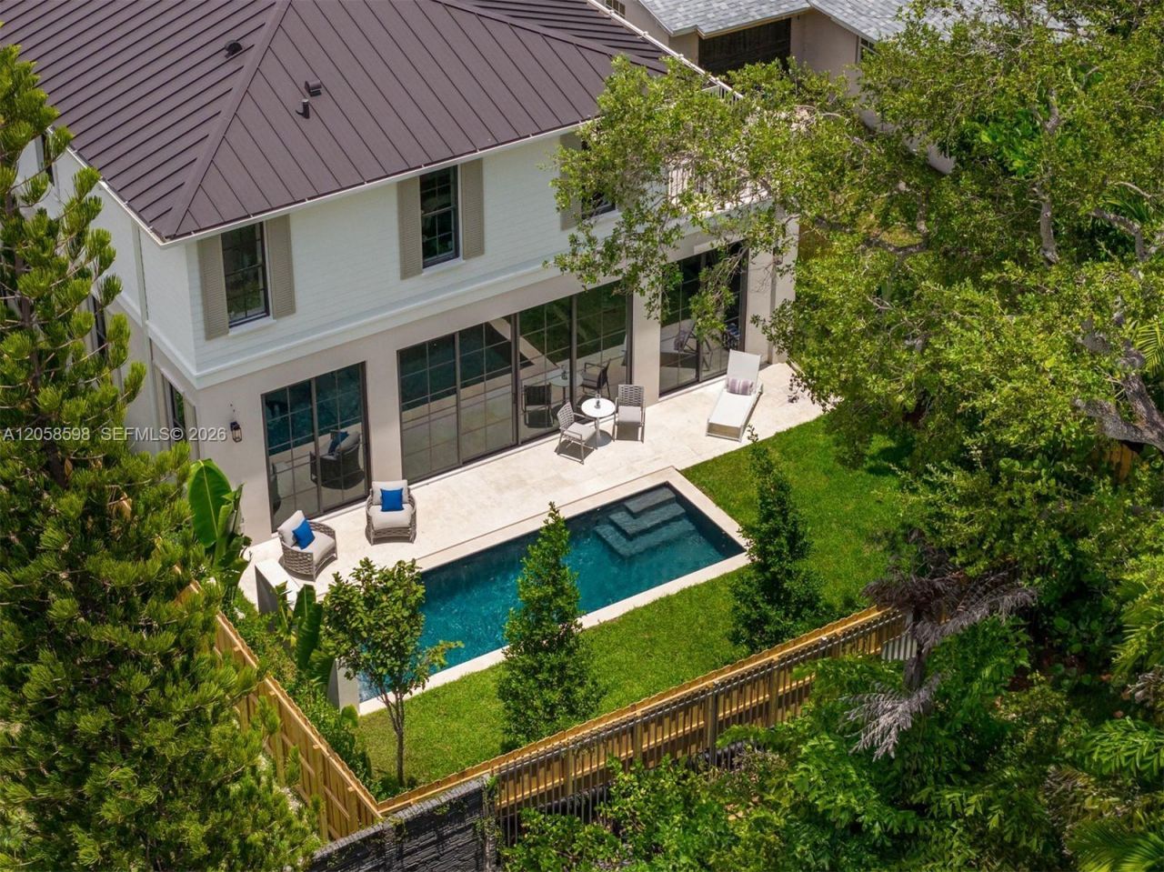 3352 Charles Ave, Miami, FL 33133 Photo