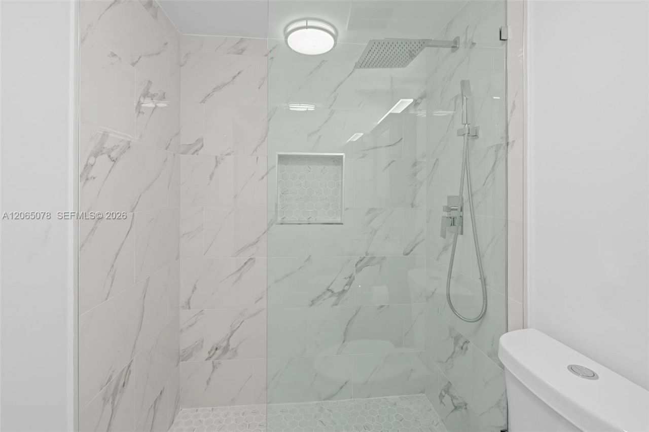 1545 Euclid Ave, Unit 3C, Miami Beach, FL 33139 Photo