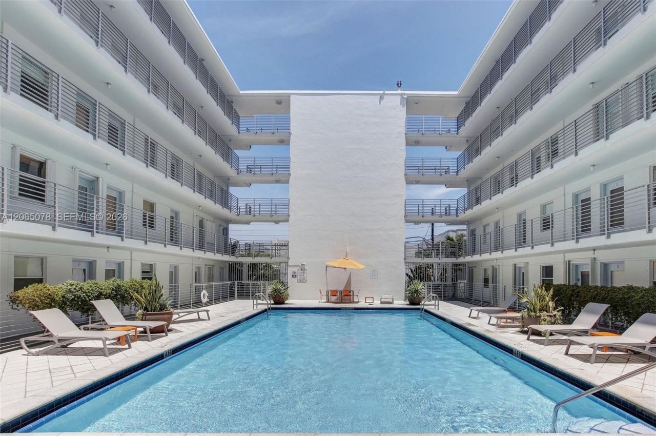 1545 Euclid Ave, Unit 3C, Miami Beach, FL 33139 Photo