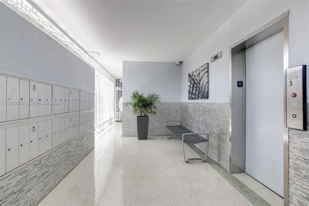 1545 Euclid Ave, Unit 3C, Miami Beach, FL 33139 Photo