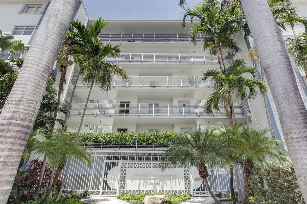 1545 Euclid Ave, Unit 3C, Miami Beach, FL 33139 Photo
