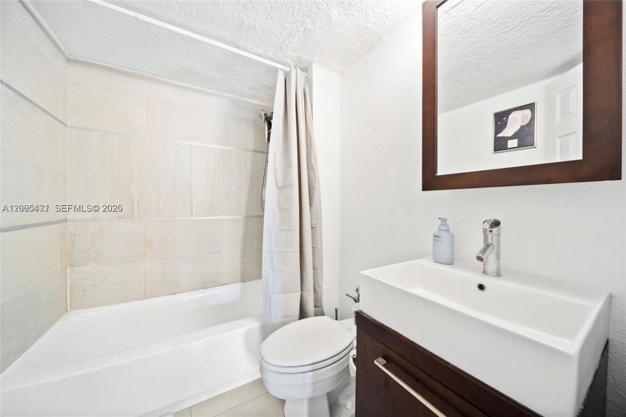 1500 Bay Rd , Unit 1228S, Miami Beach, FL 33139 Photo