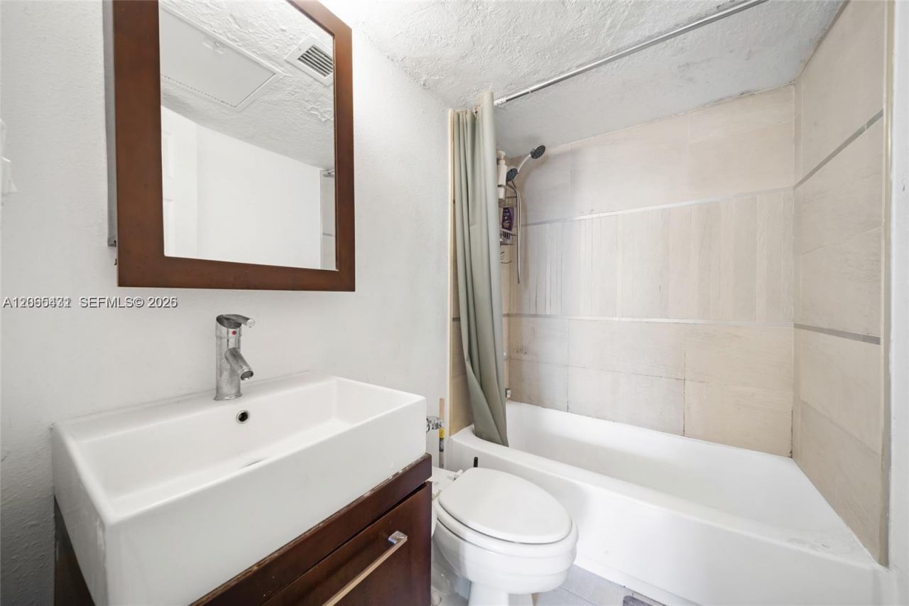 1500 Bay Rd , Unit 1228S, Miami Beach, FL 33139 Photo