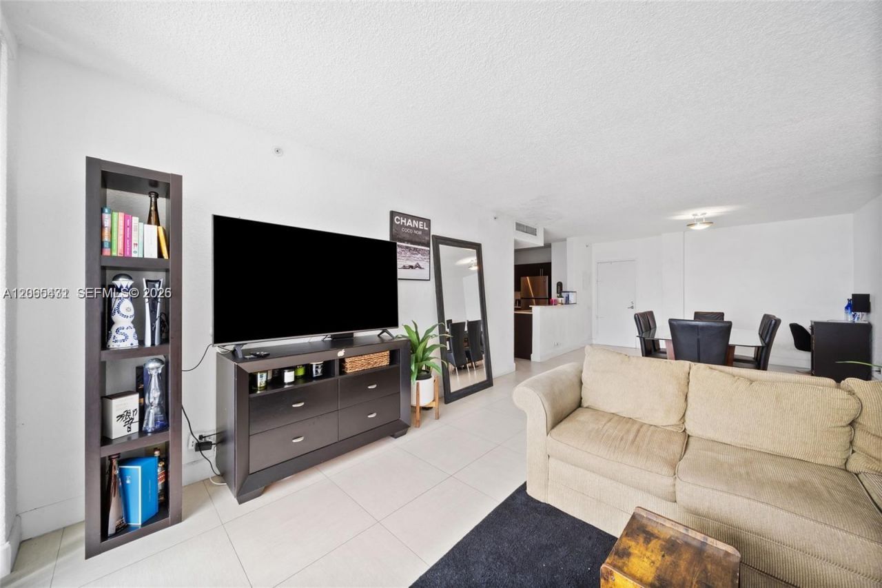 1500 Bay Rd , Unit 1228S, Miami Beach, FL 33139 Photo