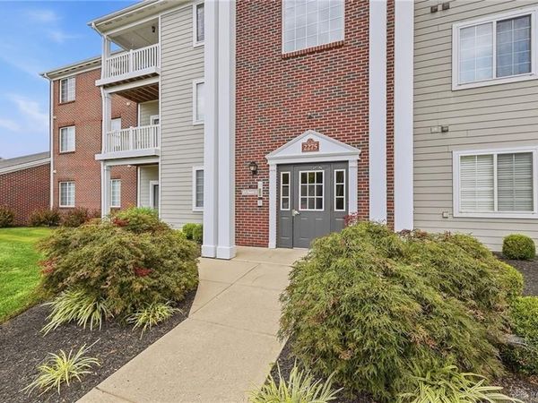 2275 Pinnacle Court, Unit 310, Fairborn, OH 45324