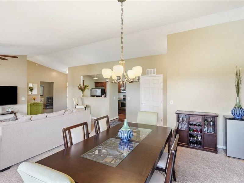 2275 Pinnacle Court, Unit 310, Fairborn, OH 45324 Photo 7