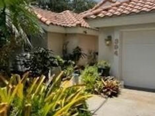 394 Carmel Drive , Melbourne, FL 32940