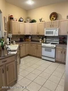 394 Carmel Drive, Melbourne, FL 32940 Photo