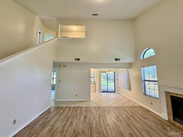 1516 Portside Dr, Gulf Breeze, FL 32563