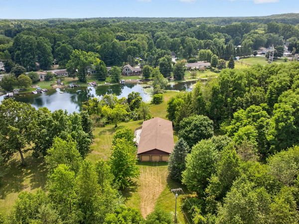 15281 U.S. 12, Brooklyn, MI 49230