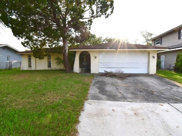 704 LEMONWOOD DRIVE, OLDSMAR, FL 34677