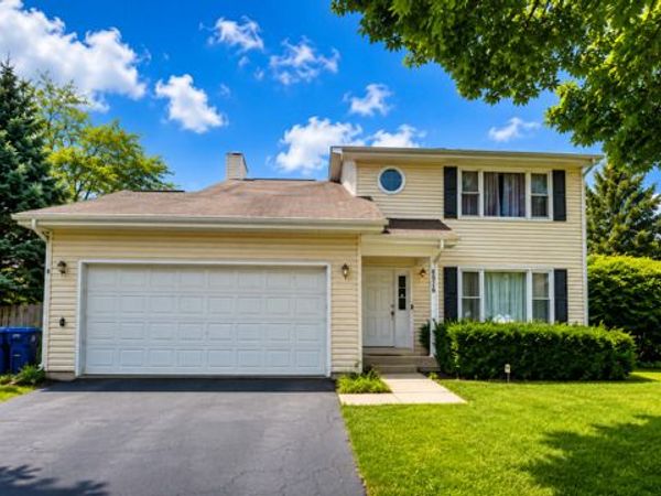 5316 Cypress Circle, Gurnee, IL 60031