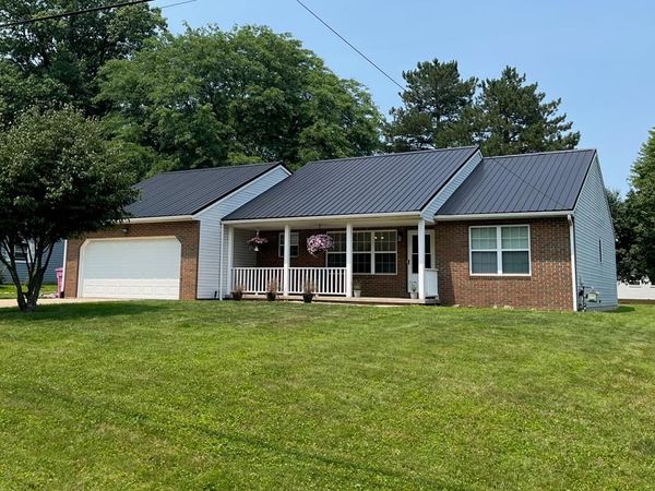 2247 Sprucewood Dr., Mansfield, OH 44903