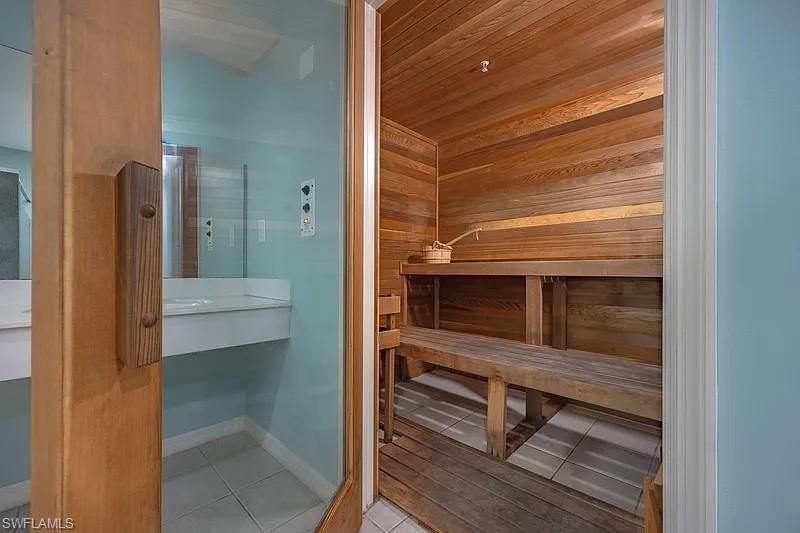 4141 Bay Beach Ln , Unit 442, Fort Myers Beach, FL 33931 Photo