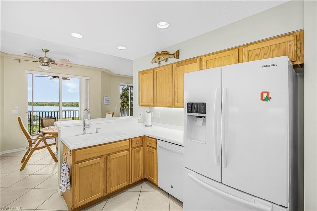 4141 Bay Beach Ln , Unit 442, Fort Myers Beach, FL 33931 Photo