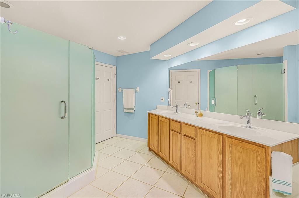 4141 Bay Beach Ln , Unit 442, Fort Myers Beach, FL 33931 Photo