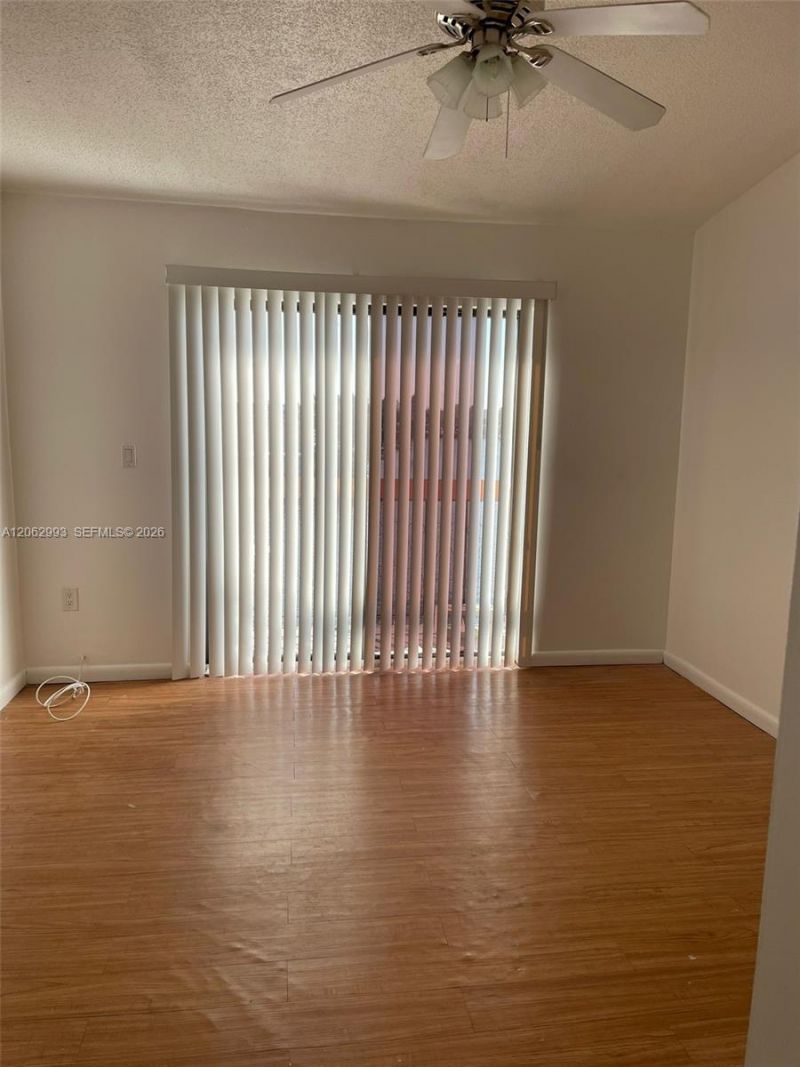 5530 W 26th Ct , Unit 210, Hialeah, FL 33016 Photo