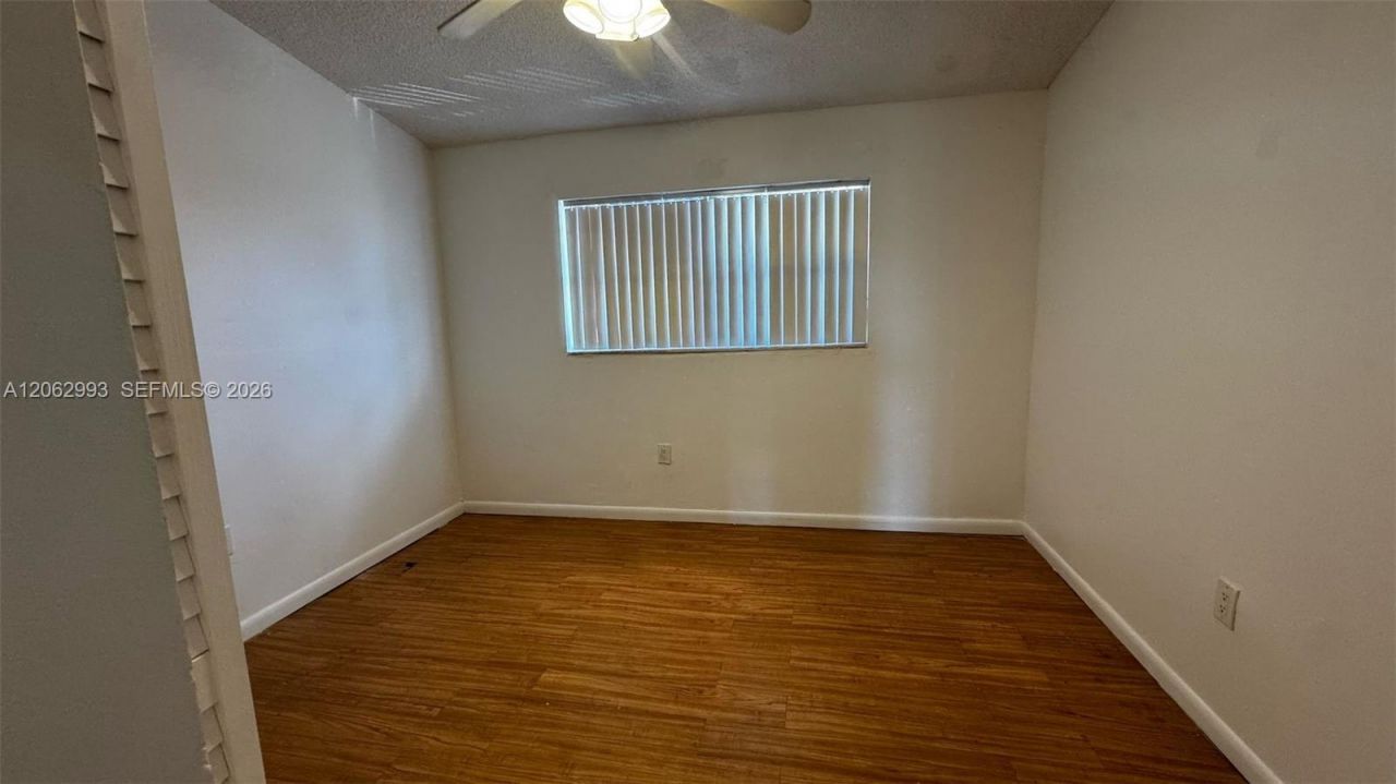 5530 W 26th Ct , Unit 210, Hialeah, FL 33016 Photo