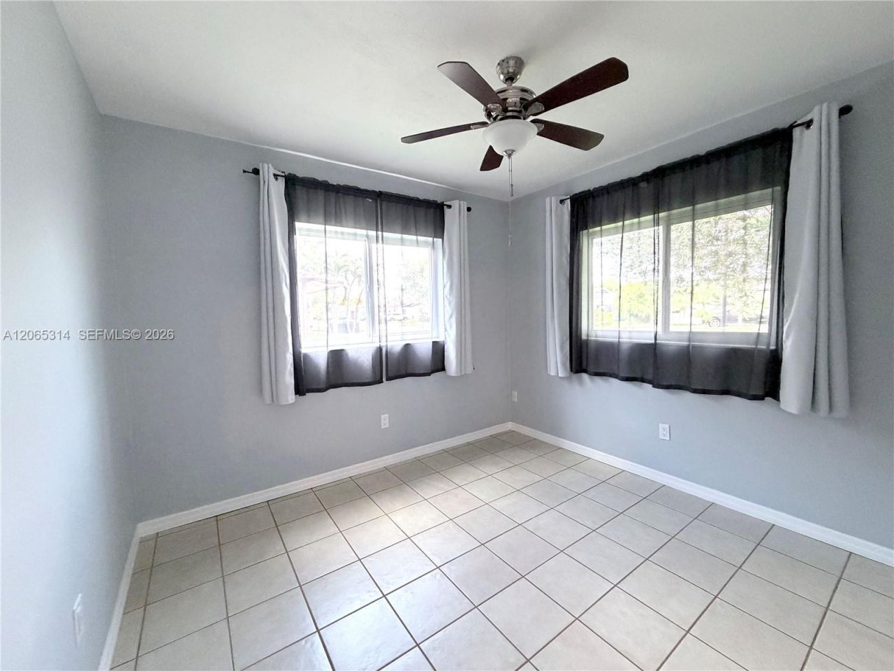 5101 SW 127th Pl, Miami, FL 33175 Photo