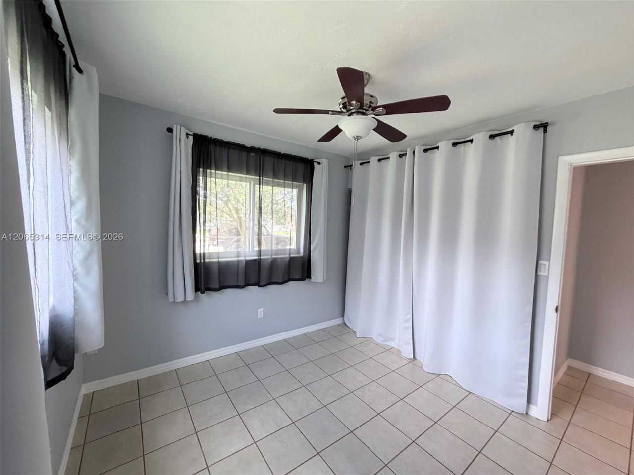 5101 SW 127th Pl, Miami, FL 33175 Photo