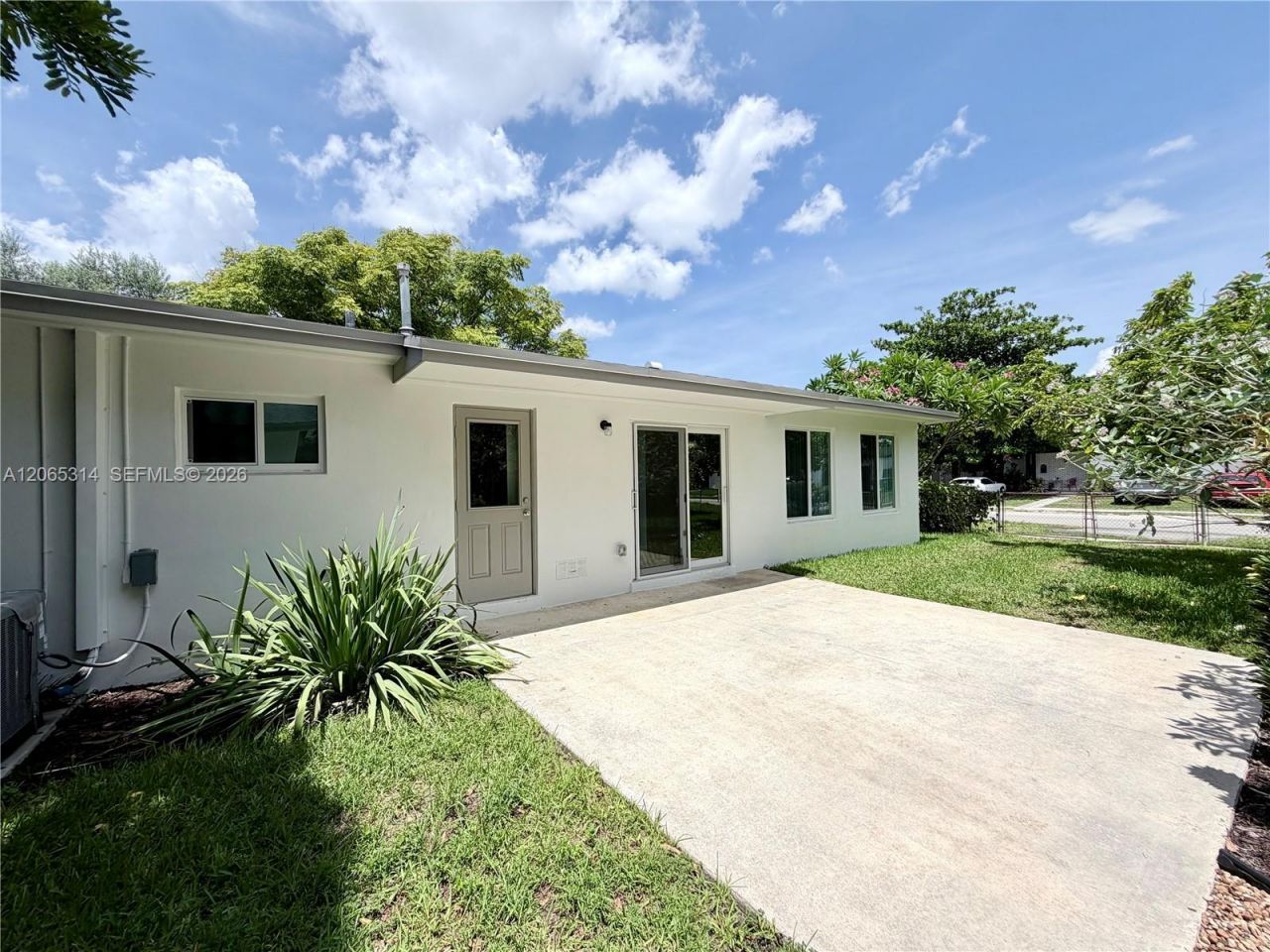 5101 SW 127th Pl, Miami, FL 33175 Photo