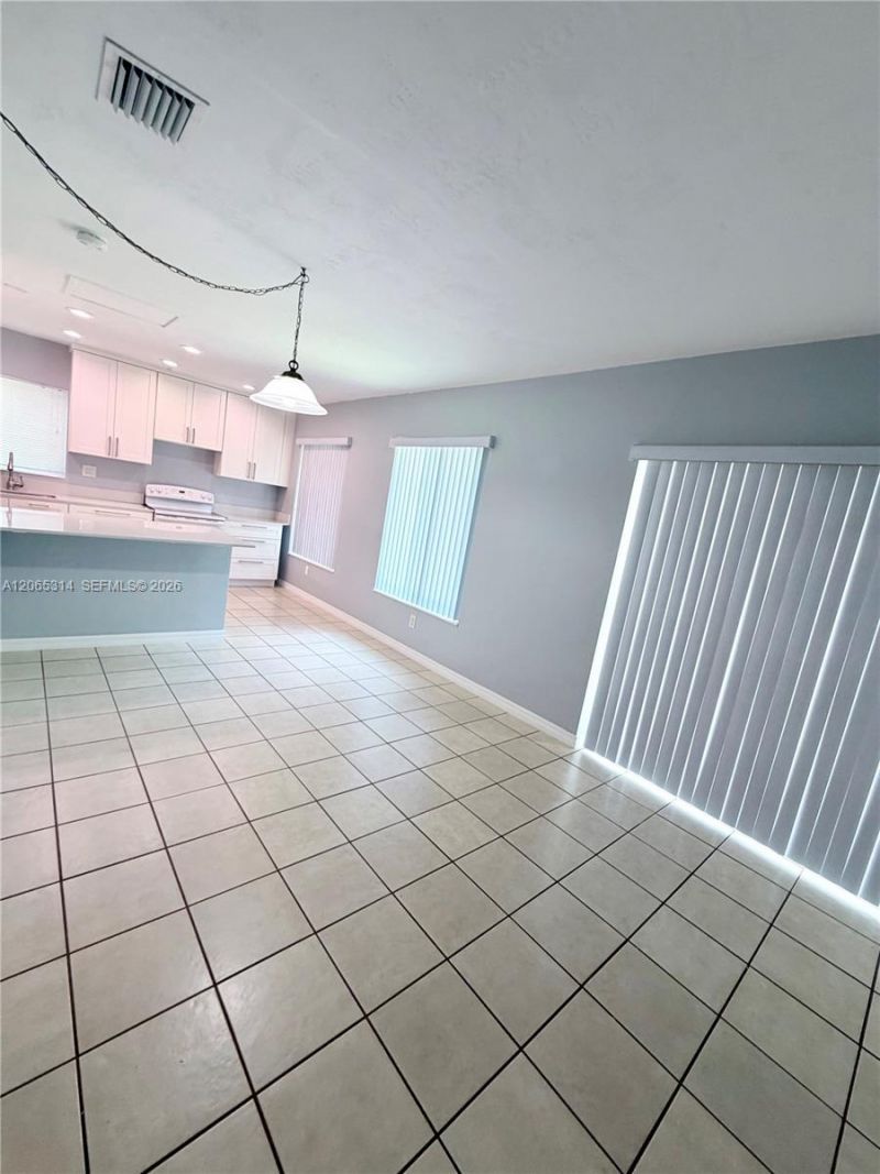 5101 SW 127th Pl, Miami, FL 33175 Photo