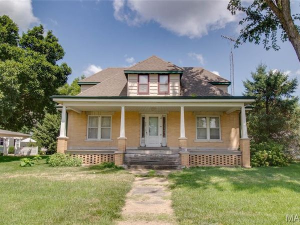 607 Walnut Street , Greenfield, IL 62044