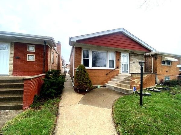 7955 S Wentworth Avenue , Chicago, IL 60620