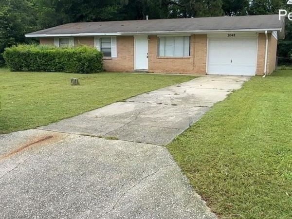 2048 Tomlinson Rd, Pensacola, FL 32526