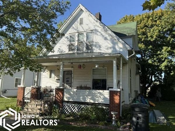 309 W Monroe Street, Mount Pleasant, IA 52641