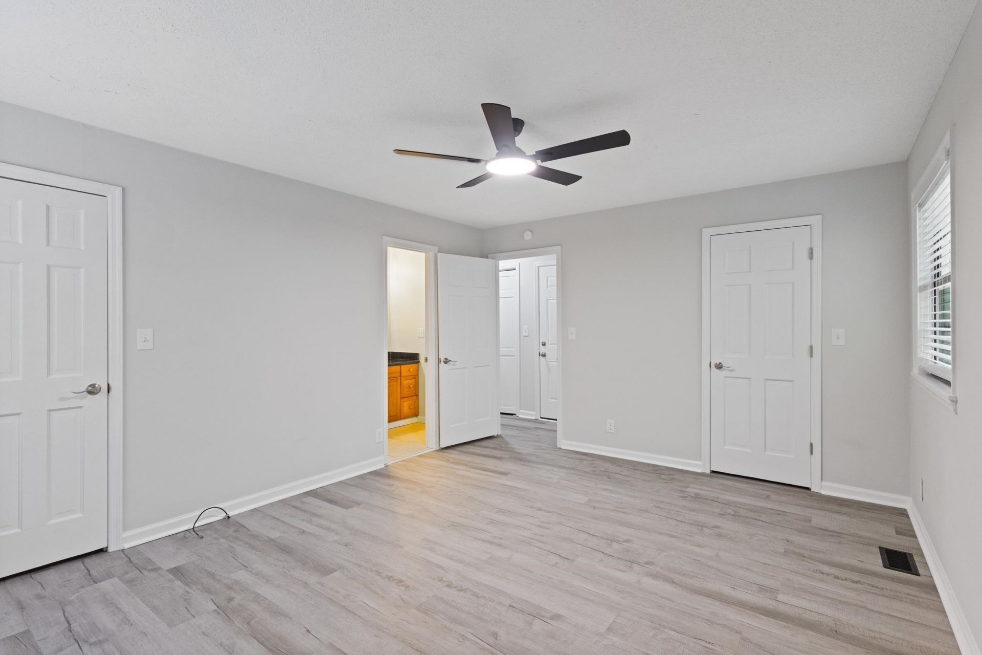 2117 Lafayette Circle Photo 19