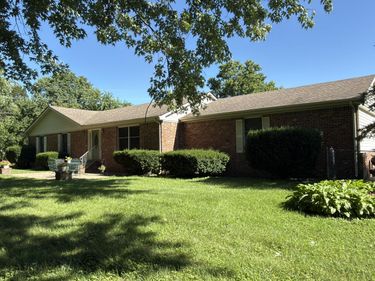 297 White Station Road, Berea, KY 40403
