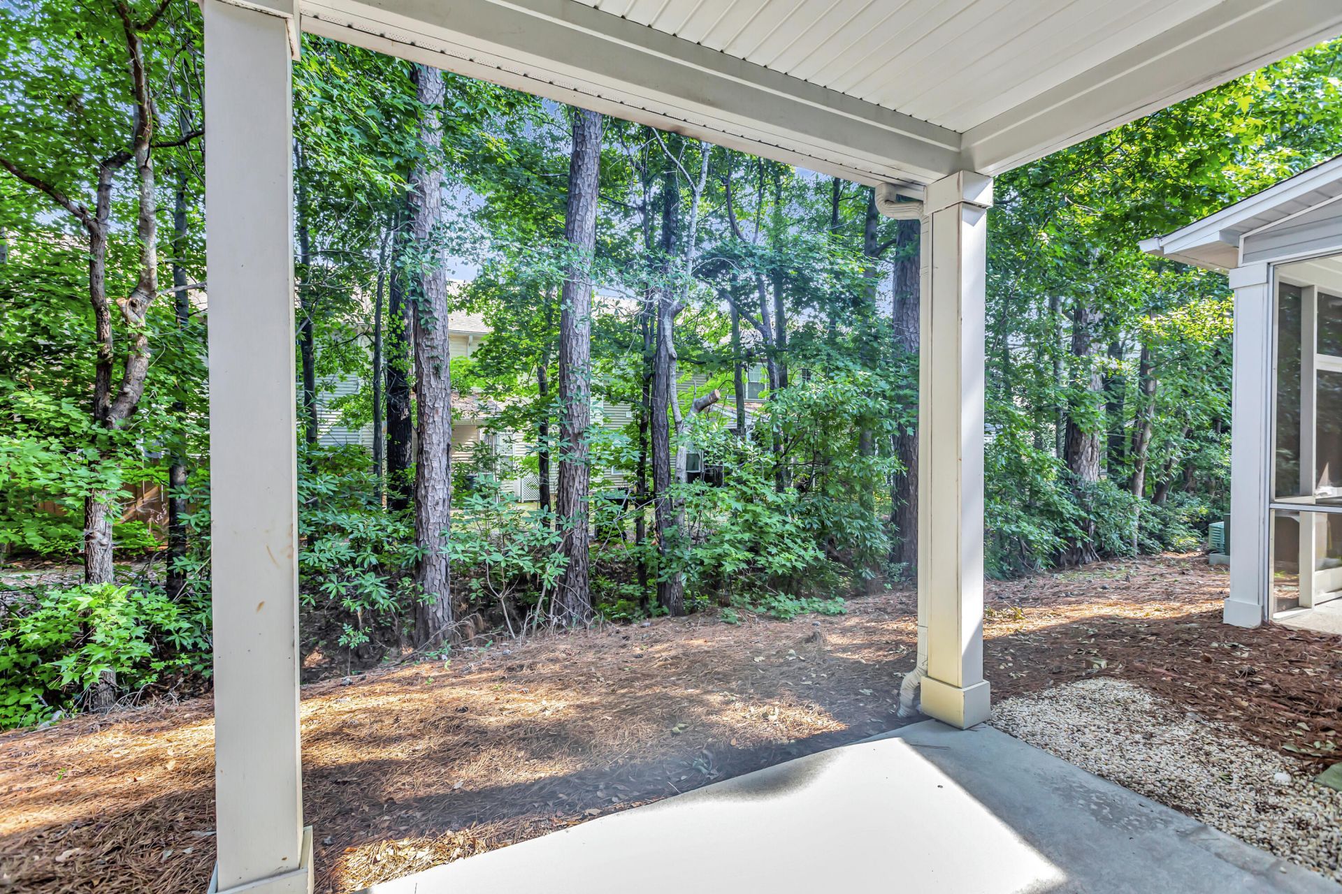 140 Buchanan Circle Photo 19