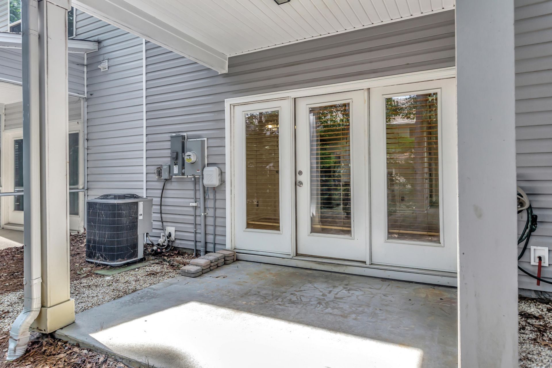 140 Buchanan Circle Photo 21