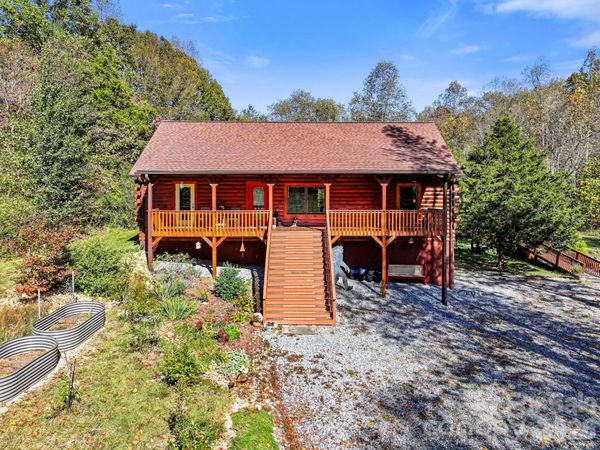 225 Burnt Meadow Lane , Union Mills, NC 28167
