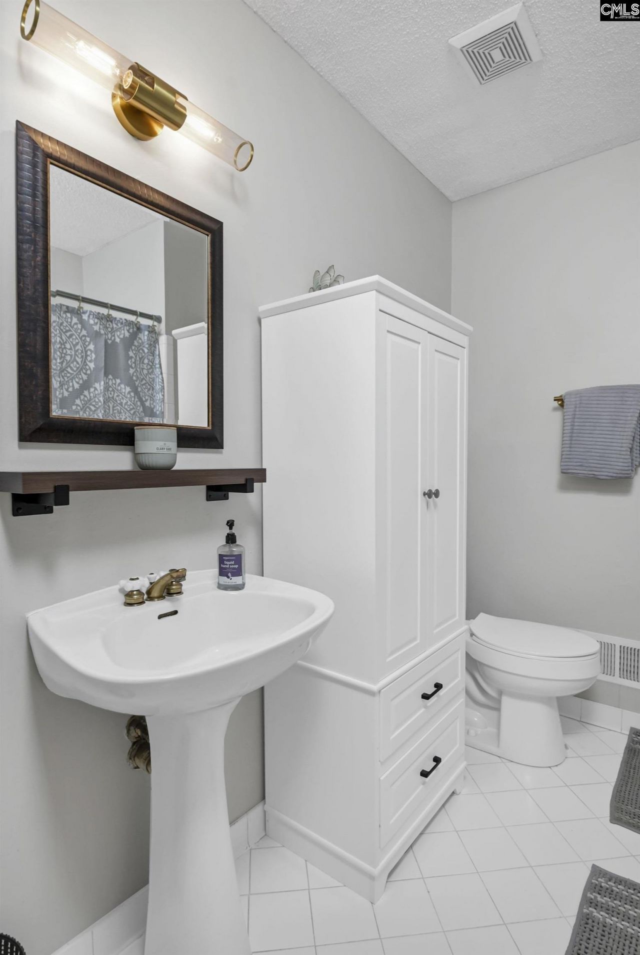 2202 Emsworth Drive Photo 13
