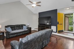 2202 Emsworth Drive  photo 4