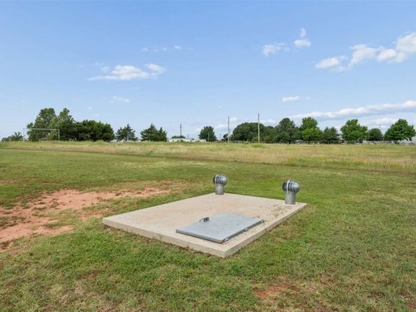 37654 New Hope Road, Tecumseh, OK 74873