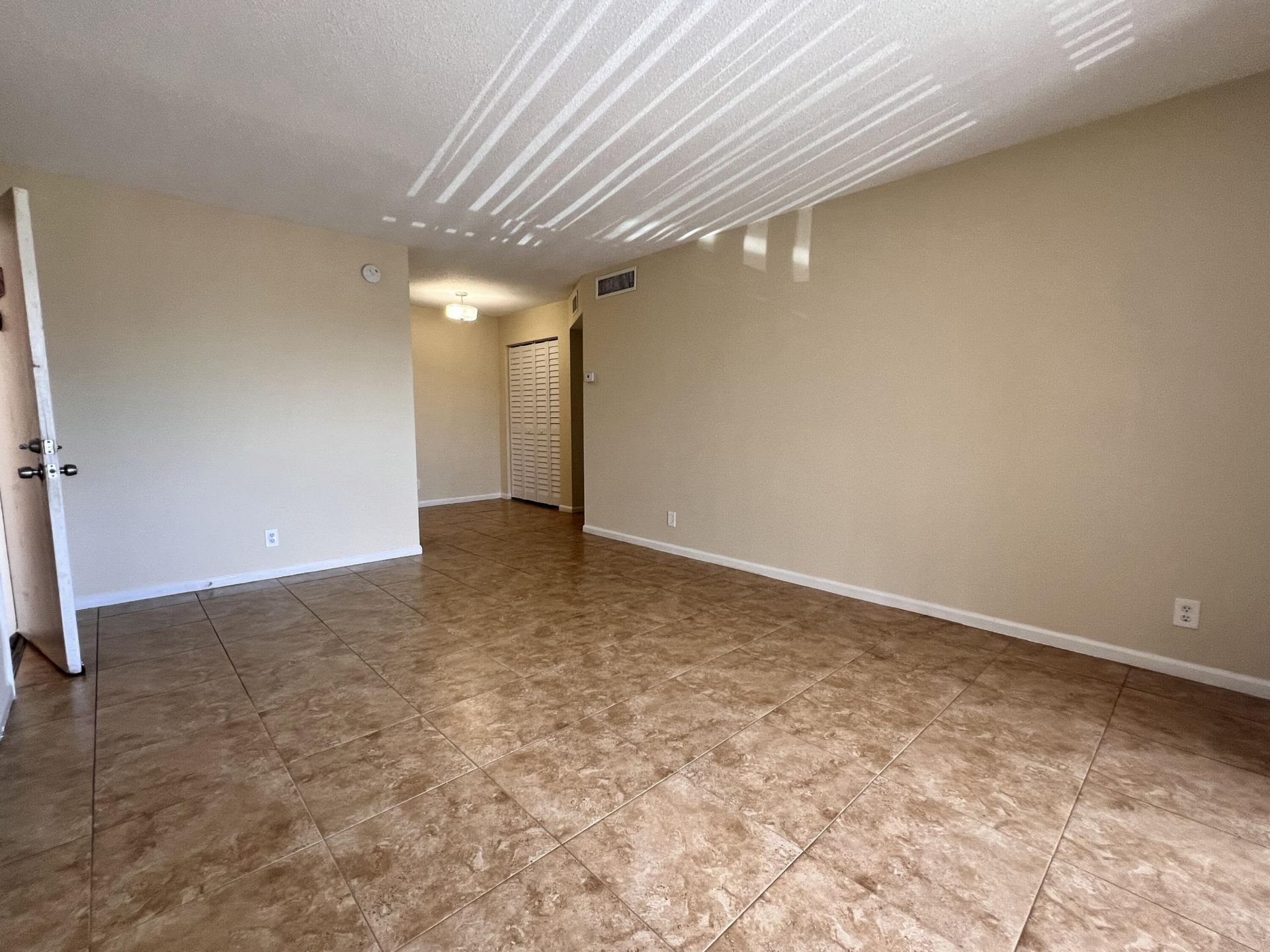 1500 N Congress Avenue, Unit B20, West Palm Beach, FL 33401 Photo