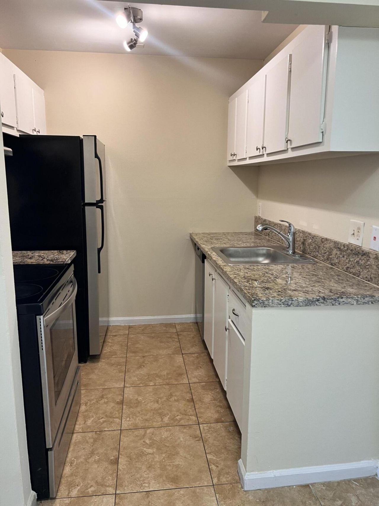 1500 N Congress Avenue, Unit B20, West Palm Beach, FL 33401 Photo