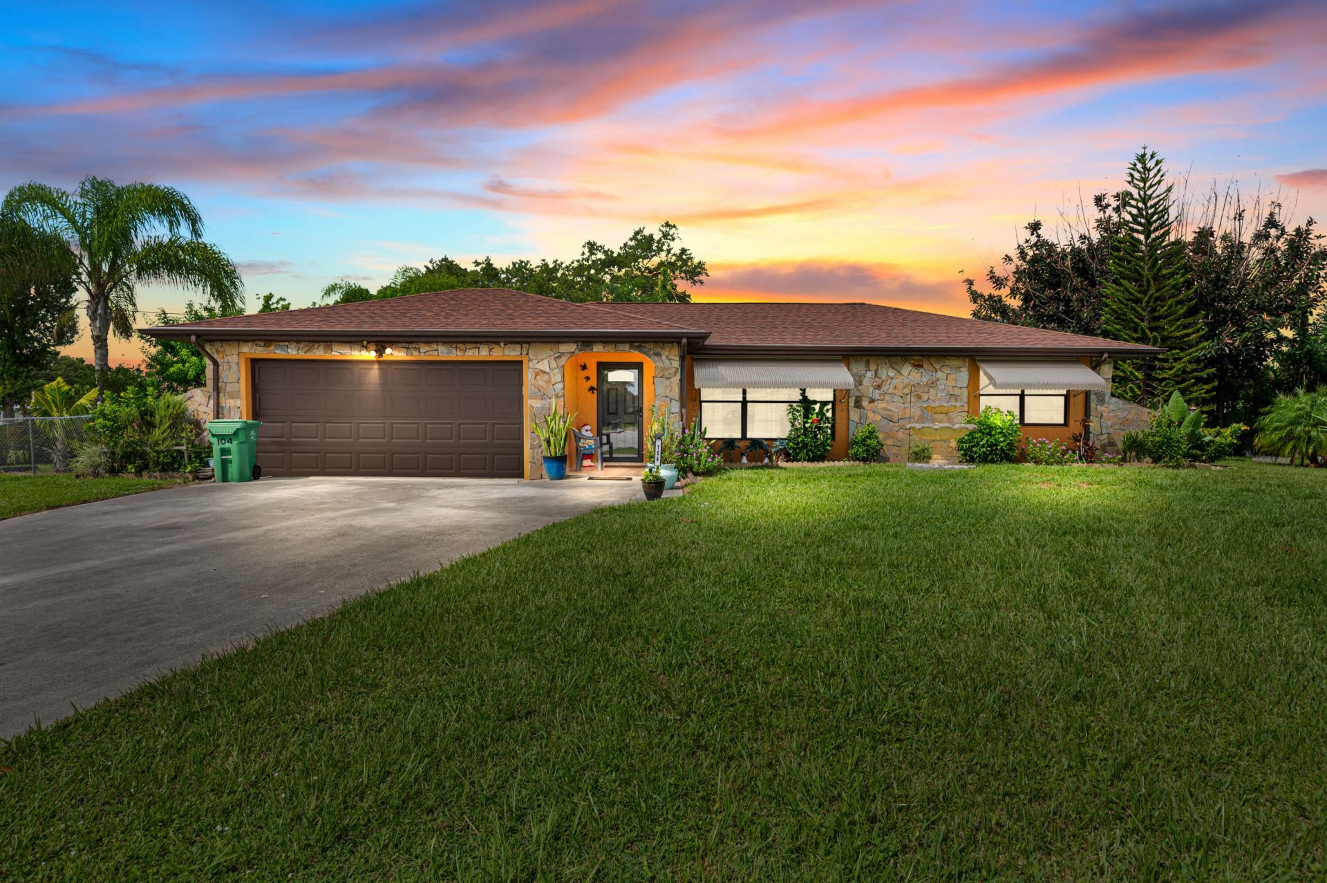 104 W Aldea Street, Port Saint Lucie, FL 34952 Main Photo